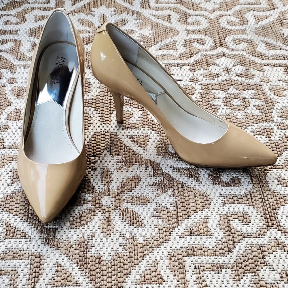 NWT - Michael Kors | Stunning Nude Patent Heels Size 10 - Picture 3 of 12
